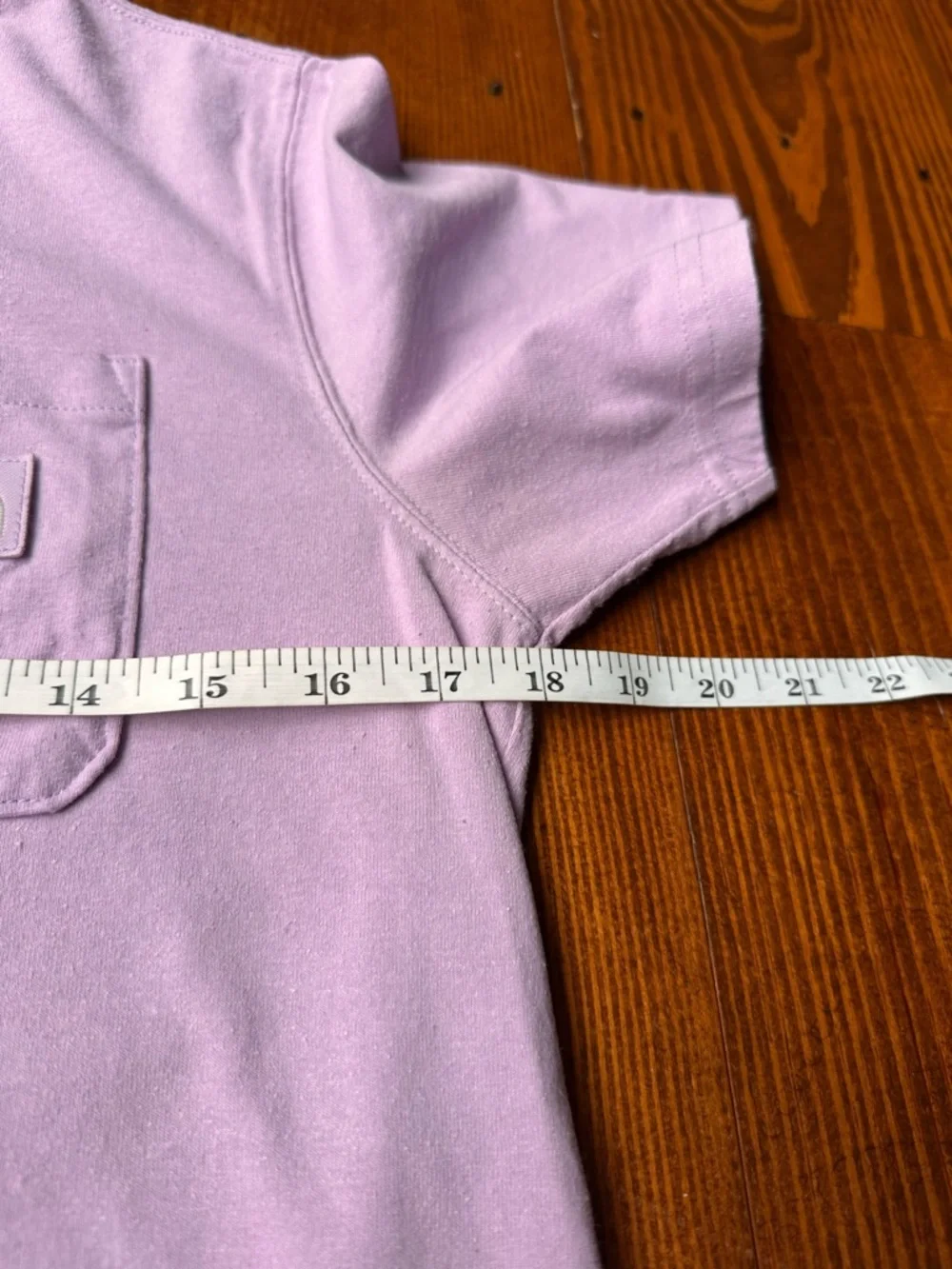 The North Face Women’s Lavender Pocket T‑Shirt - Picture 4 of 8